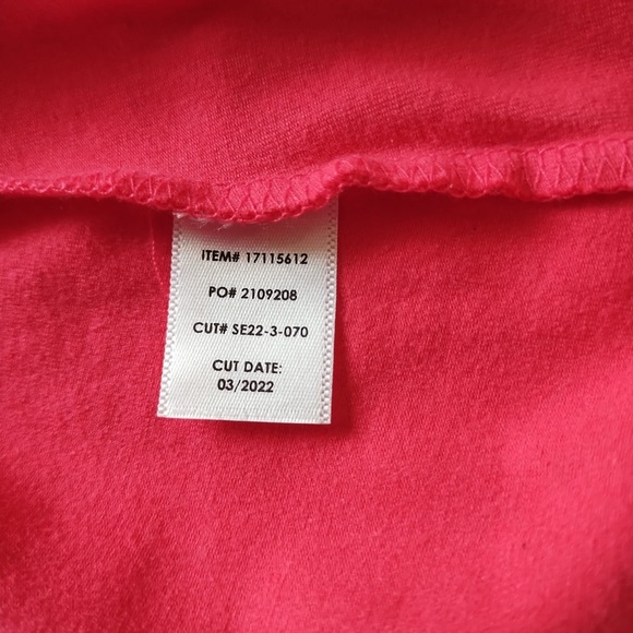 Torrid Women's Size  2 Teaberry Red Pink V-Neck T-Shirt Tee Crisscross Women’s - Picture 6 of 9